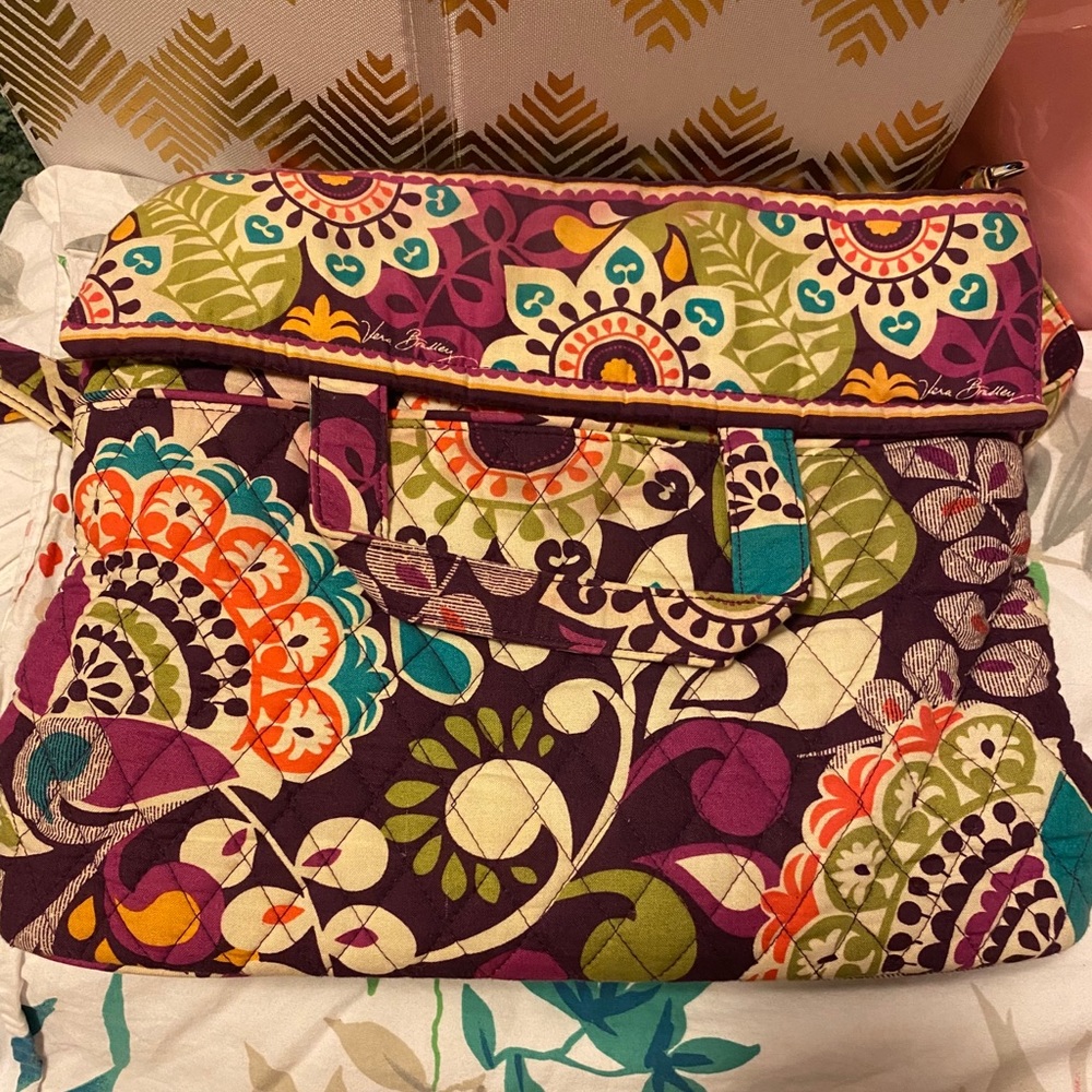 Vera Bradley bag in Plum Crazy